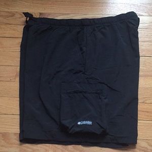 WOMEN COLUMBIA SHORTS